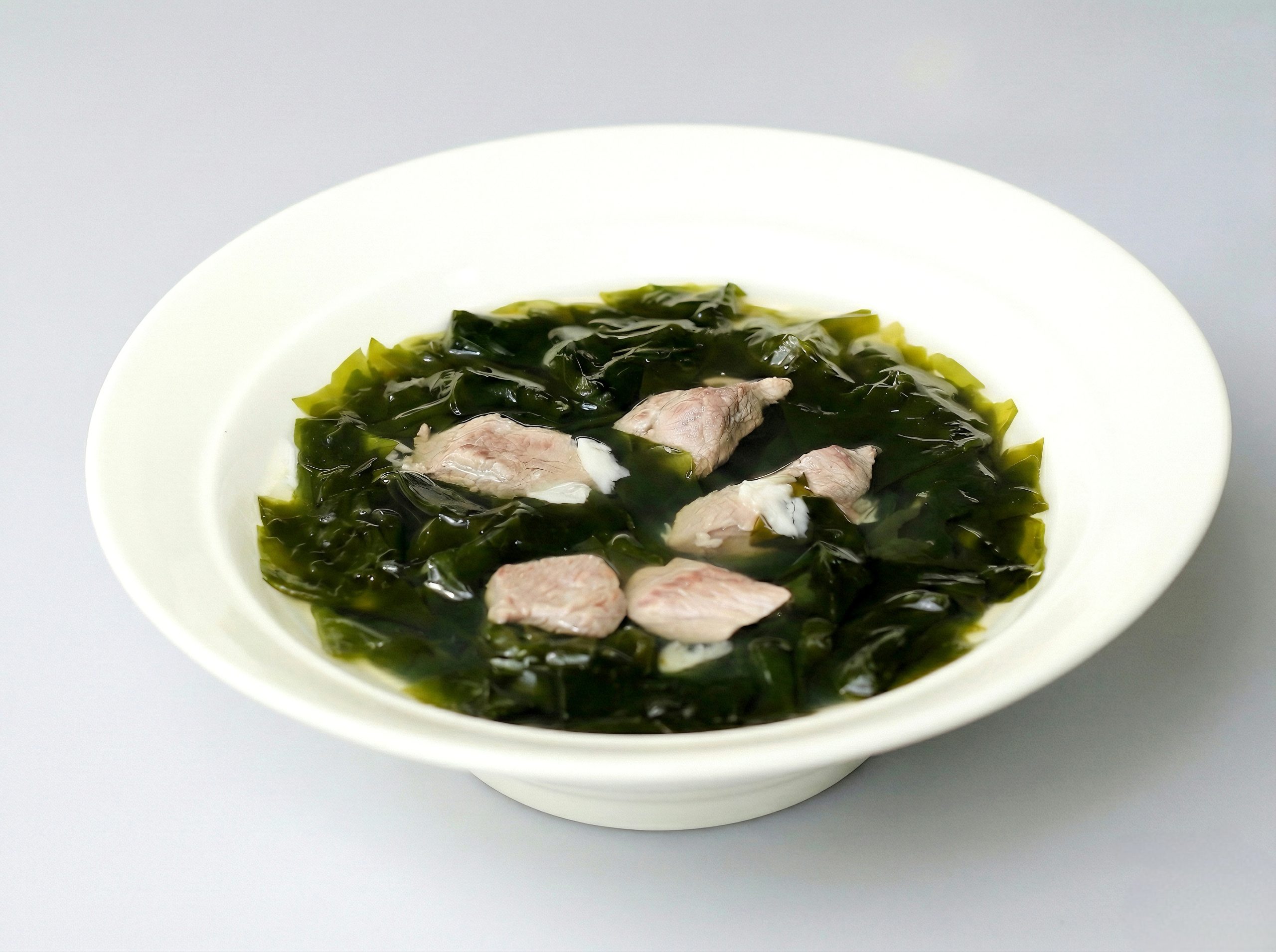 Canh rong biển thịt bò
